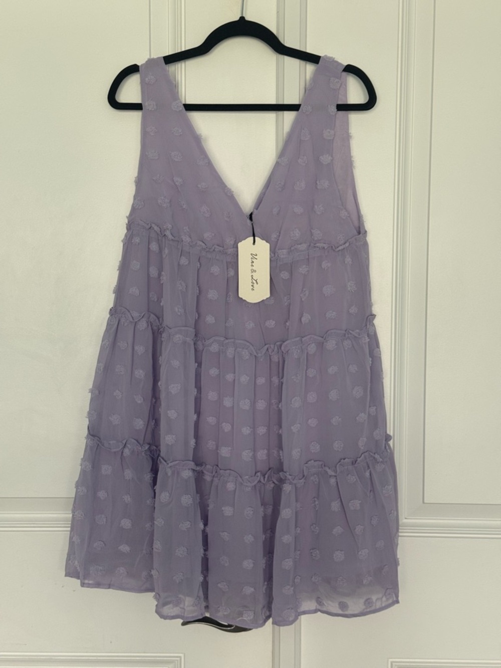 Vine & Love NWT Lilac Tiered V-Neck Sleeveless Mini Dress